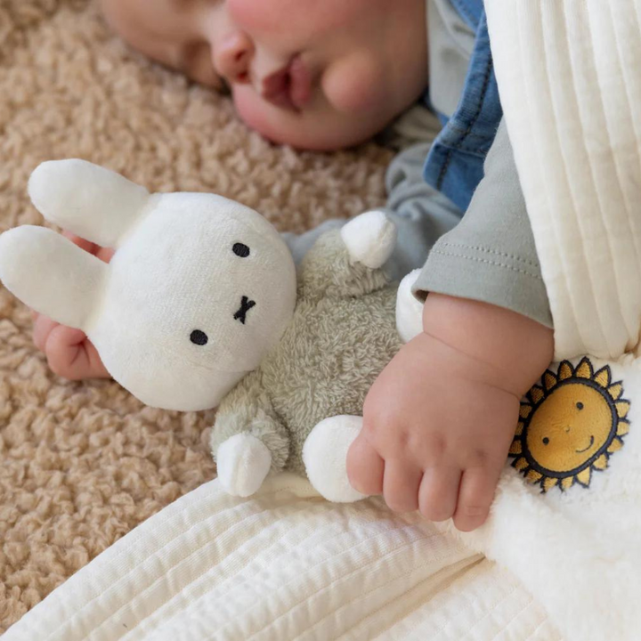 Miffy Cuddle Cloth | Fluffy Green
