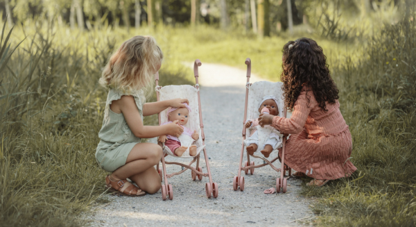 Dolls & Prams