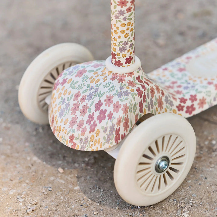 Pre-Order 3 Wheel Scooter | White