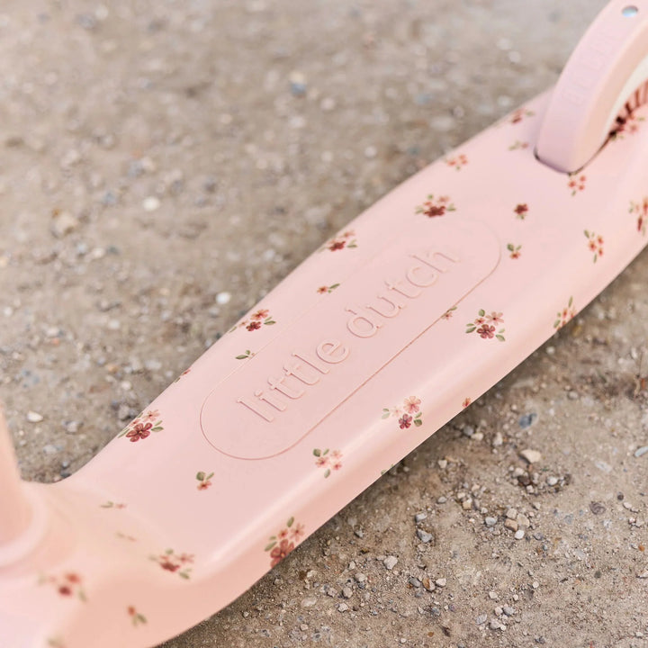 Pre-Order 3 Wheel Scooter | Pink