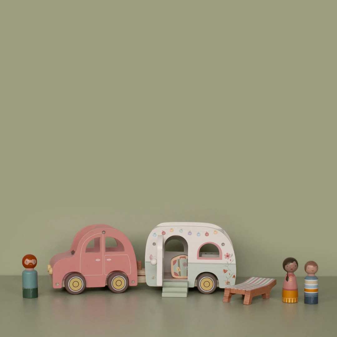 Little Dutch Toy Car with Caravan