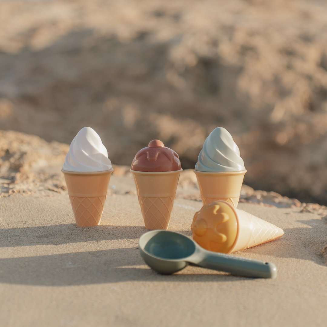 Little Dutch Ice Cream Beach Set