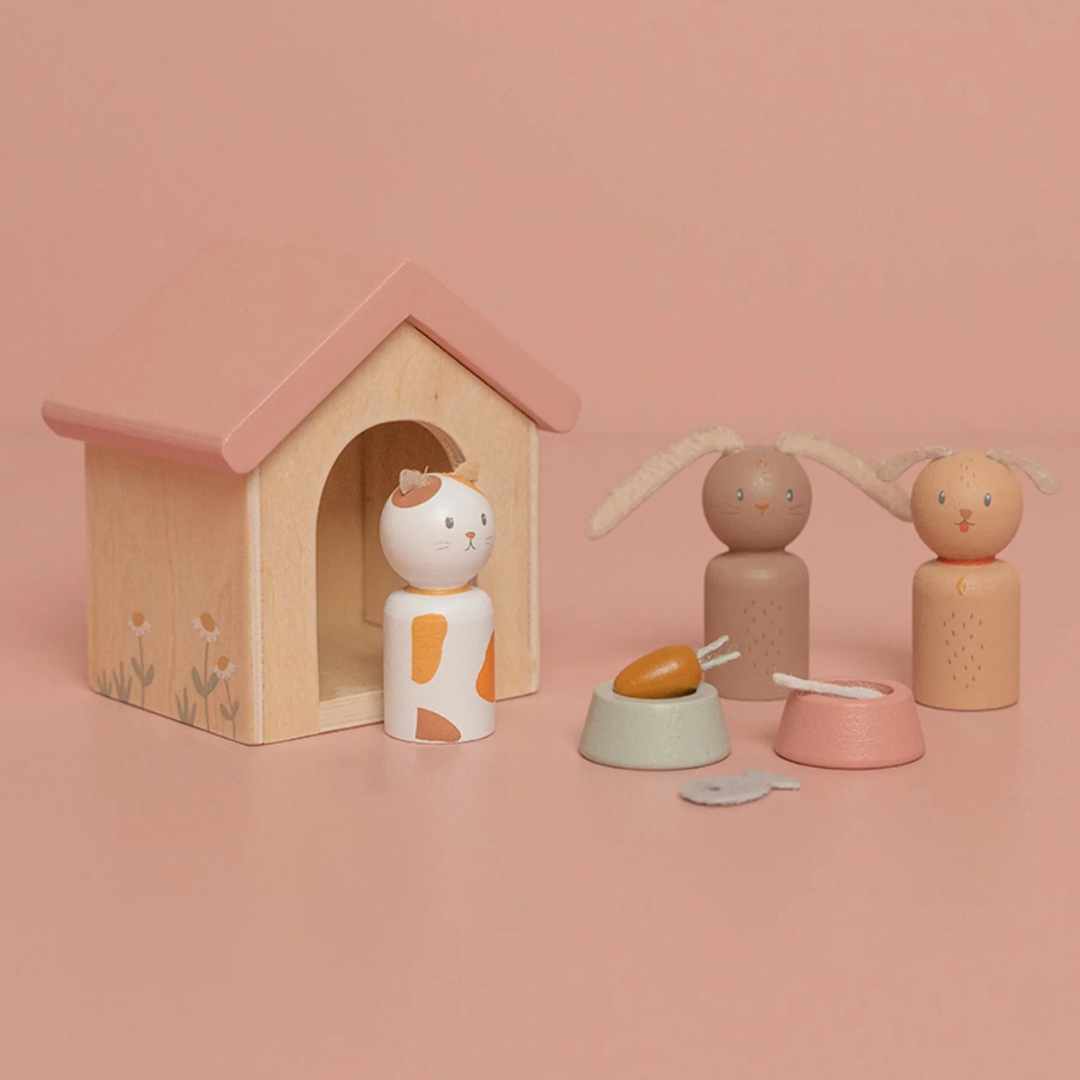 Little Dutch Dollhouse Pet Expansion Set