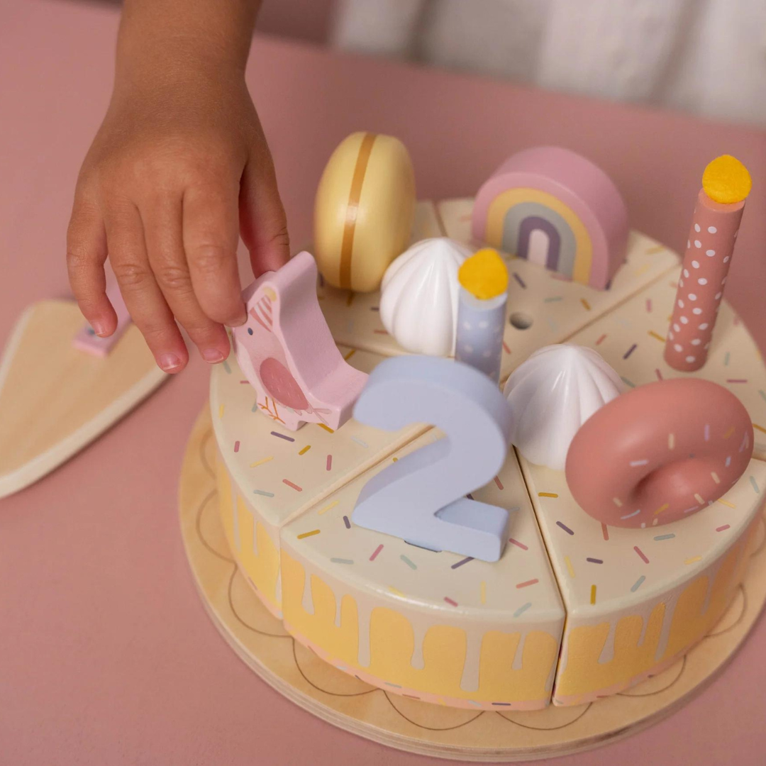 Little Dutch Wooden Birthday Cake | Pink