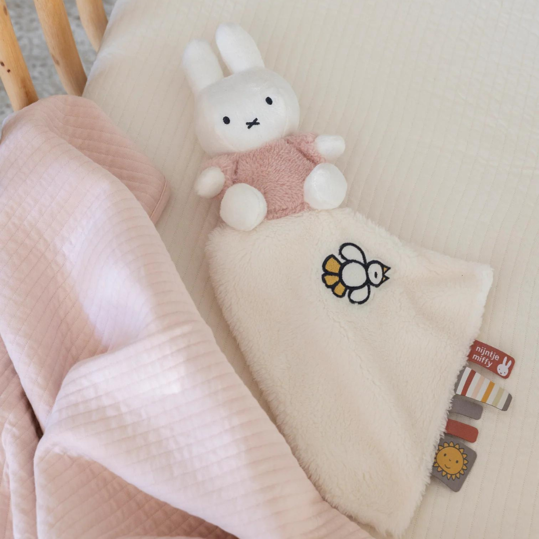 Miffy Cuddle Cloth | Fluffy Pink