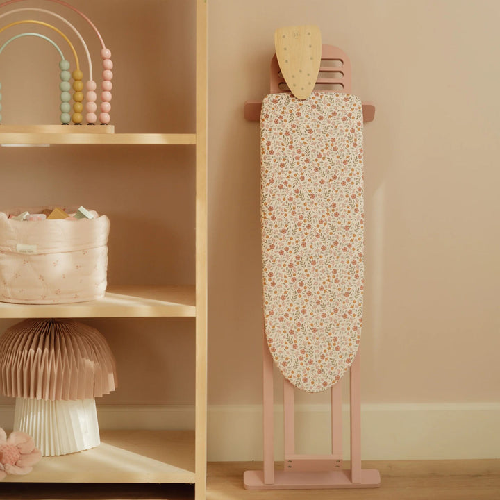 Little Dutch Ironing Board