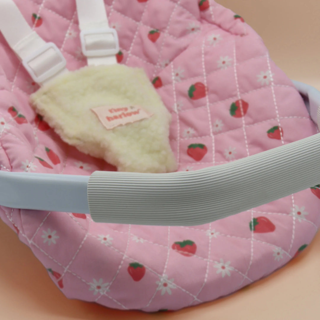 Tiny Harlow Car Seat | Strawberry Picnic