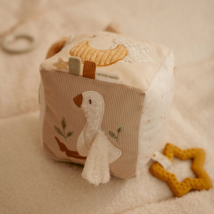 Little Dutch Soft Activity Cube | Newborn Naturals