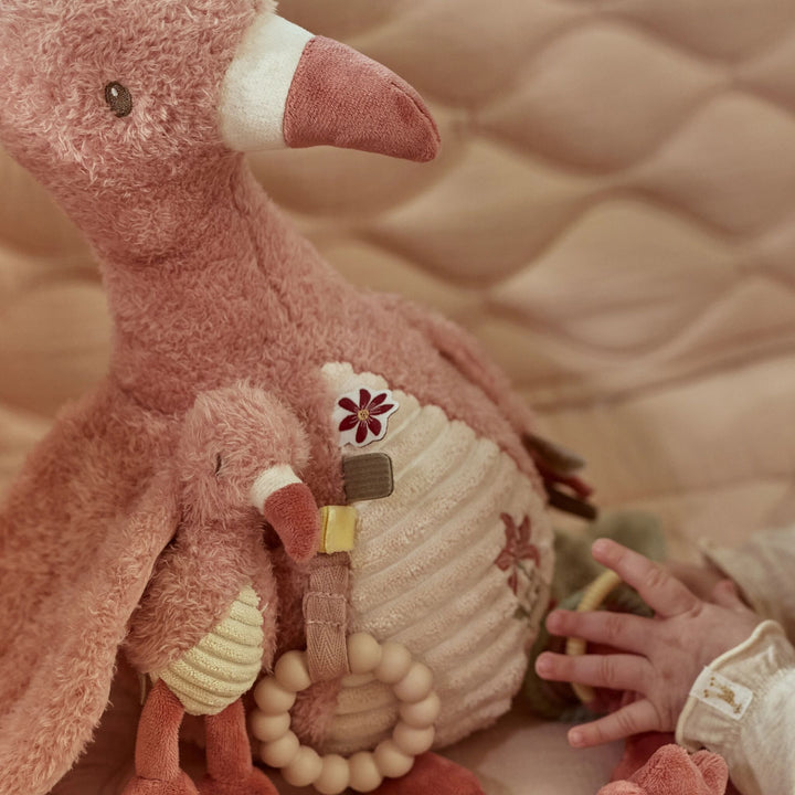 Activity Cuddle Flamingo | Safari Friends