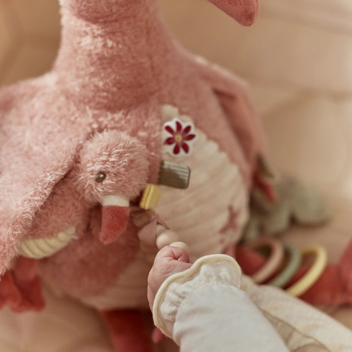 Activity Cuddle Flamingo | Safari Friends