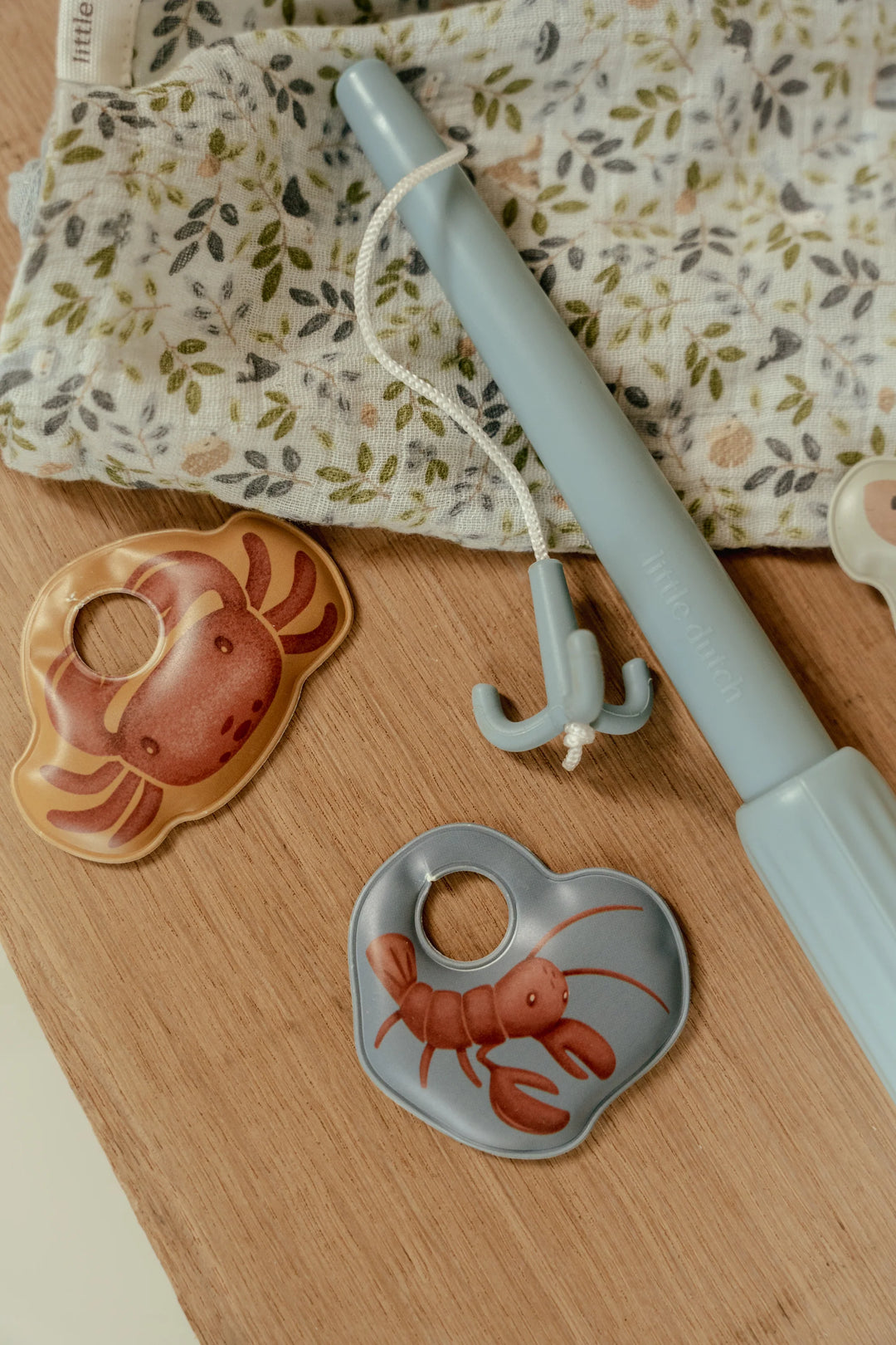 Little Dutch Fishing Game | Blue