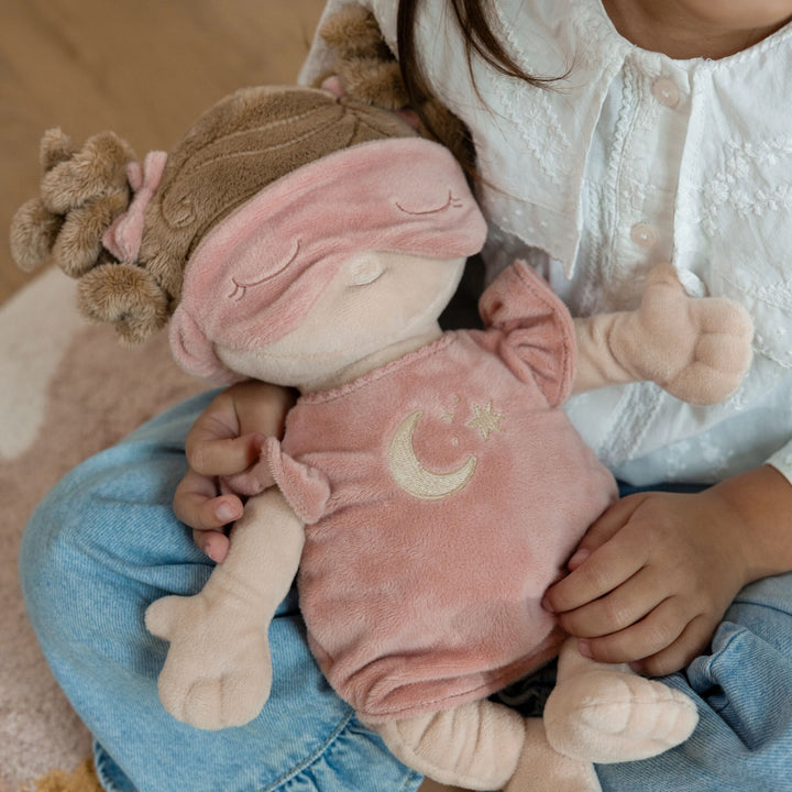 Sleeping Doll | Rosa