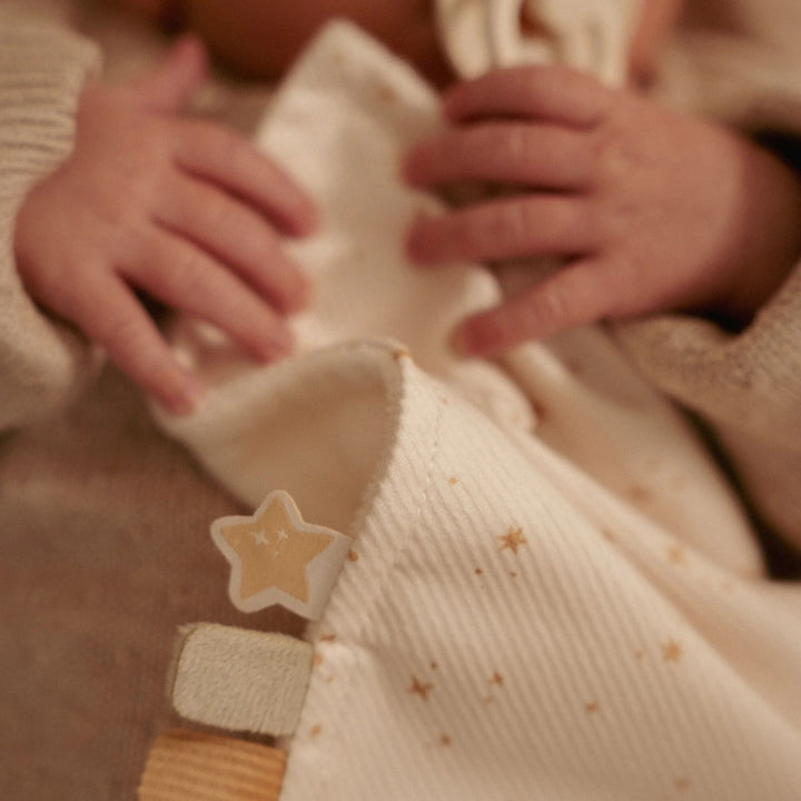Little Dutch Cuddle Cloth with Teething Ring | Newborn Naturals
