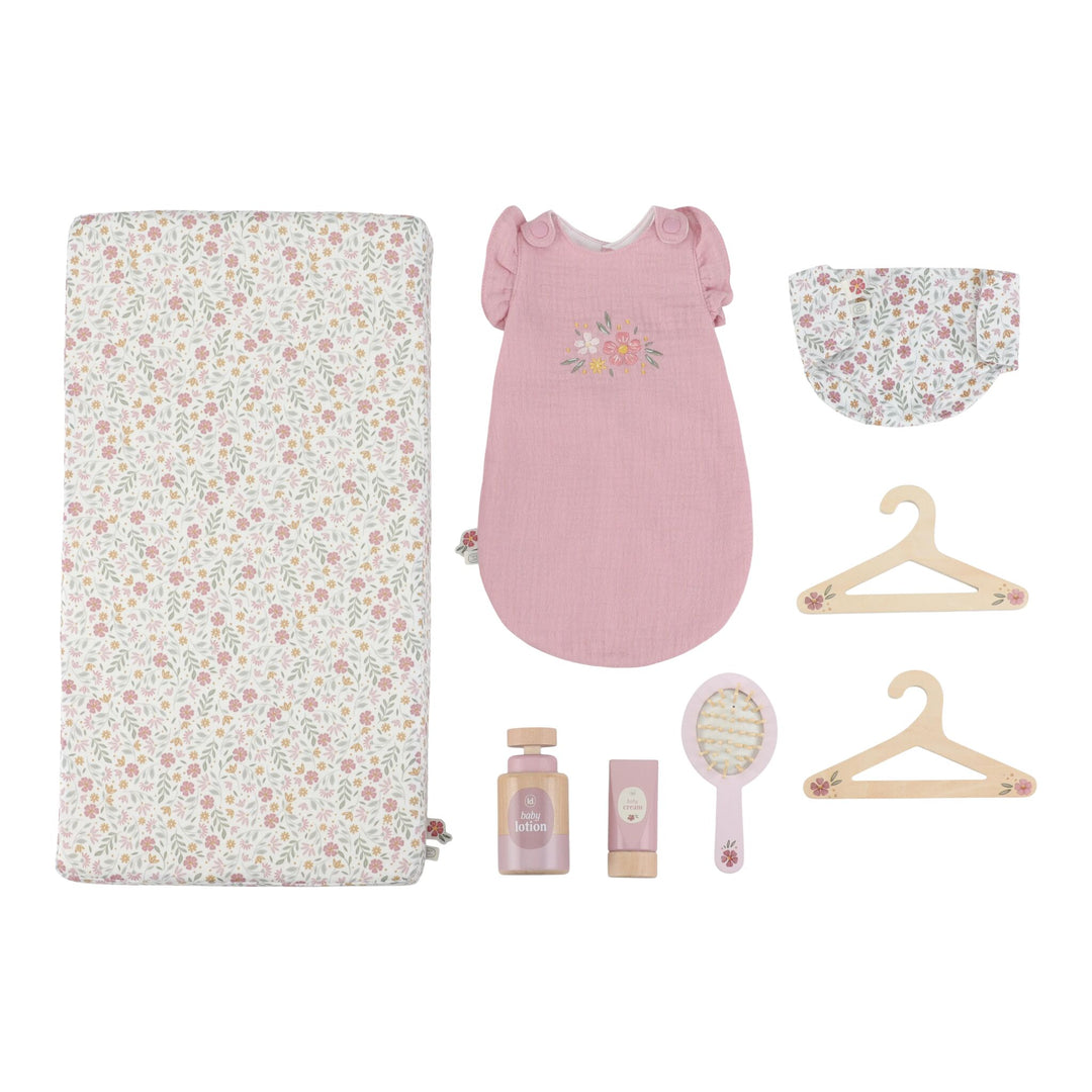 Little Dutch Doll Changing Table