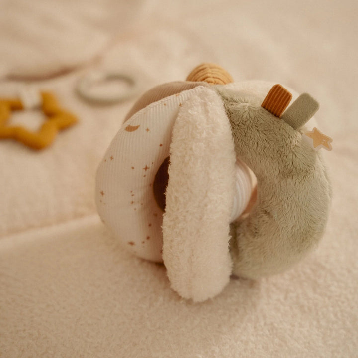 Little Dutch Grasping Ball | Newborn Naturals