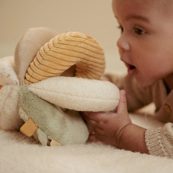 Little Dutch Grasping Ball | Newborn Naturals