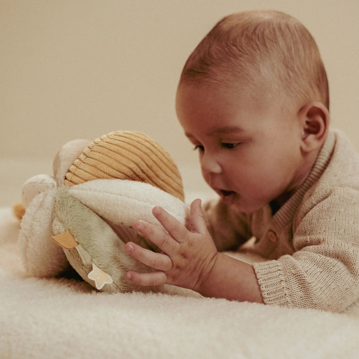 Little Dutch Grasping Ball | Newborn Naturals