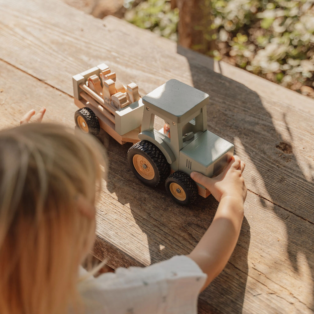 Little Dutch Tractor With Trailer | Little Farm