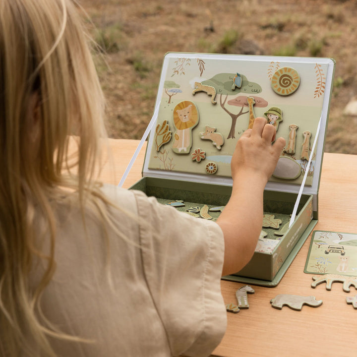 Magnetic Playboard | Safari Friends