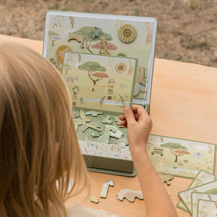 Magnetic Playboard | Safari Friends