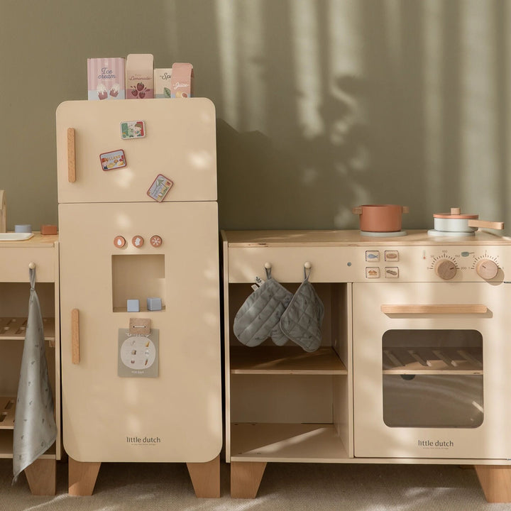 Little Dutch Wooden Refrigerator