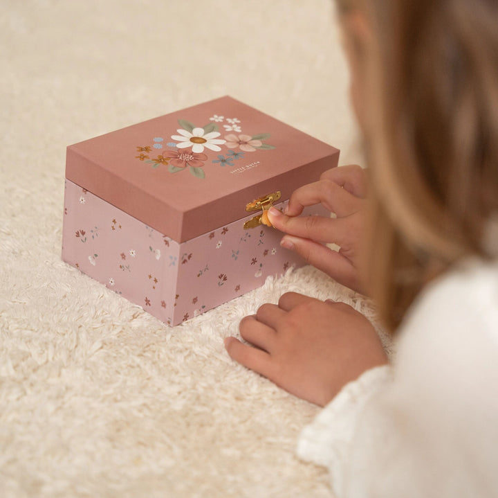 Little Dutch Jewellery Box With Music | Evi