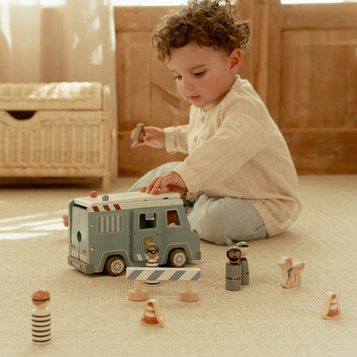 PRE ORDER Little Dutch Police Van