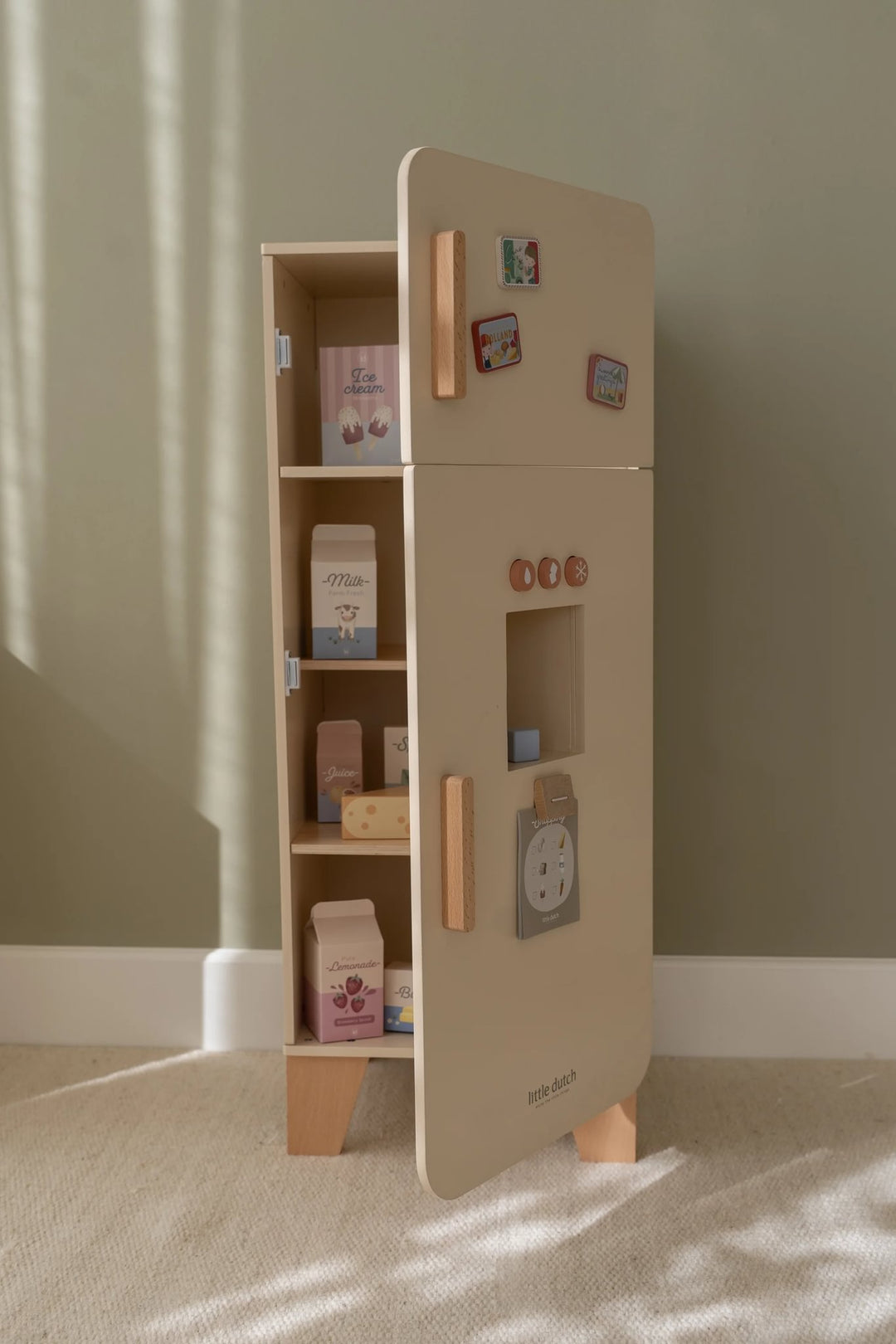 Little Dutch Wooden Refrigerator