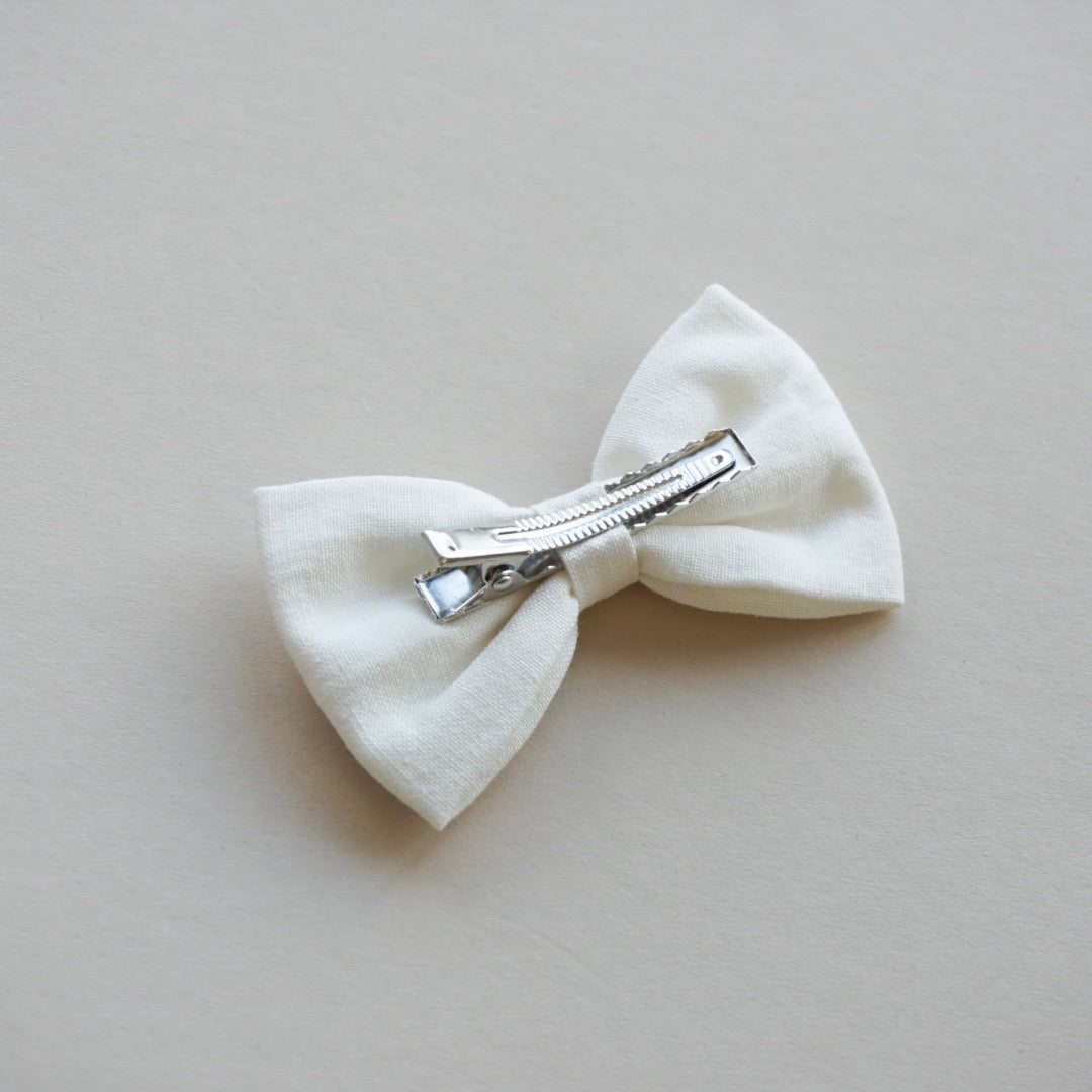Pinchbow Clip | White Linen