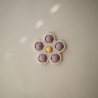 Mushie Flower Press Toy | Soft Lilac